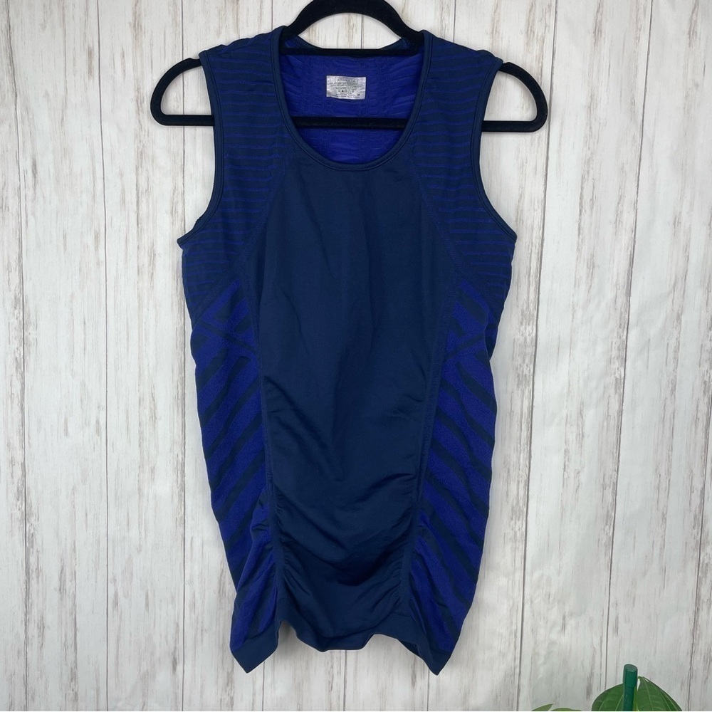 Athleta navy blue ruched work out tank Medium
